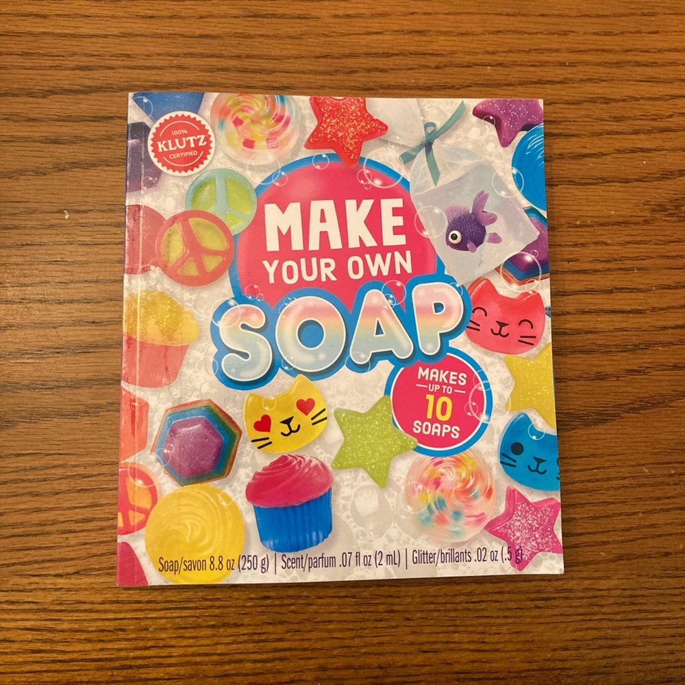 Klutz brand Make Your Own Soap Craft & Science Kit NEW.